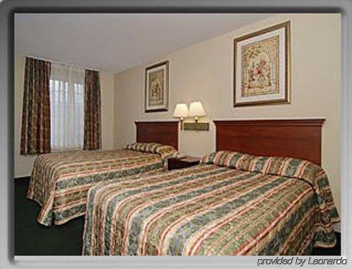 Tower Inn And Suites Of Guilford / Madison Kamer foto